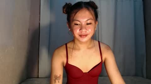 Snapshot of sofia_sweetheart18 chatting on 05/15/26, 10:50 sofia_sweetheart18 online show from 05/15/26, 10:50