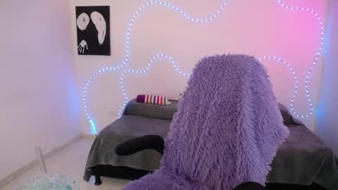 Snapshot of sofia_tgn chatting on 04/18/26, 06:45 sofia_tgn online show from 04/18/26, 06:45