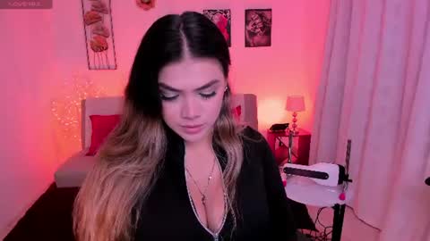 Snapshot of sofia_velvetx chatting on 07/23/26, 02:53 sofia_velvetx online show from 07/23/26, 02:53