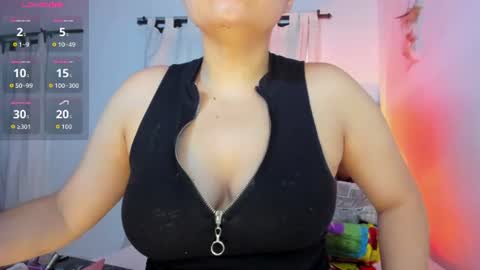 Snapshot of sofia_walke chatting on 07/27/26, 07:32 Sofia walke online show from 07/27/26, 07:32