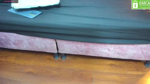 Sofa online show from 12/27/24, 11:06