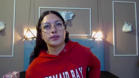 Sofa online show from 11/04/25, 11:09
