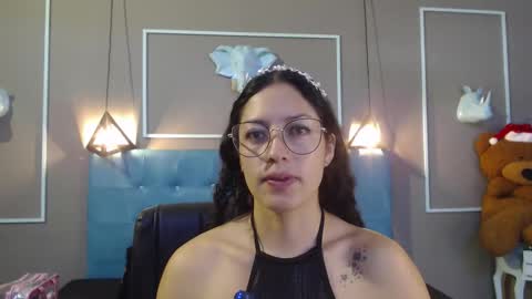Sofa online show from 11/27/25, 11:12