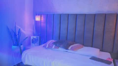 Sofi online show from 12/19/25, 11:17