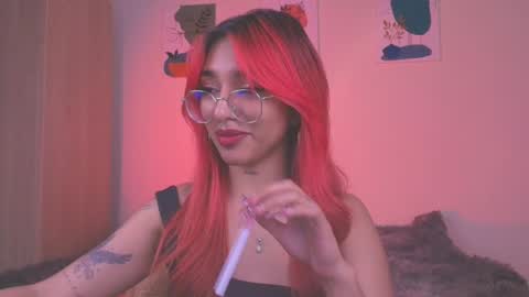 Snapshot of sofiaafoxx chatting on 10/24/25, 06:48 Sofia online show from 10/24/25, 06:48