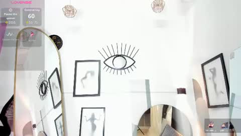 sofiaangel18 online show from 07/04/26, 11:11