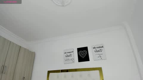 Snapshot of sofiabosch chatting on 02/21/25, 07:56 Sara online show from 02/21/25, 07:56