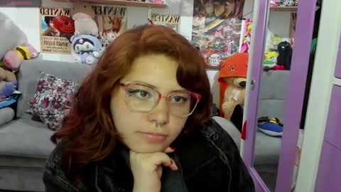 Sofia online show from 02/06/25, 02:22