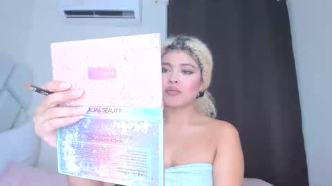 sofiacastillo01 online show from 02/28/26, 02:01