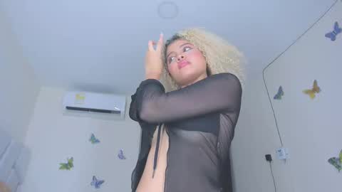 sofiacastillo01 online show from 03/09/26, 02:26