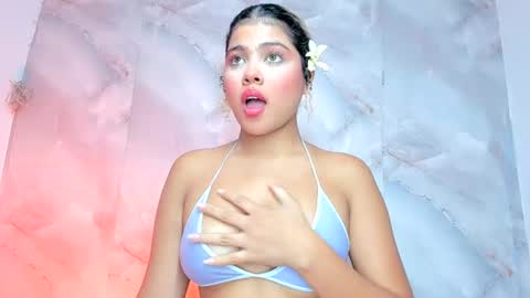 sofiacastillo01 online show from 06/09/26, 02:06