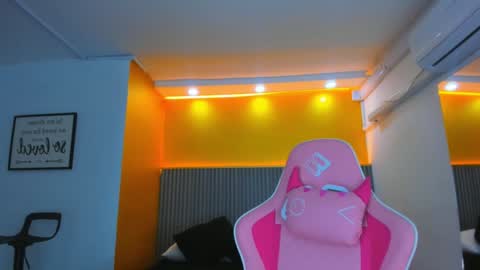 Sofia  online show from 01/08/25, 11:43