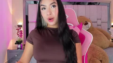 Sofia  online show from 02/19/25, 12:22