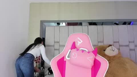 Sofia  online show from 02/21/25, 11:33