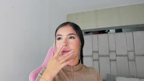 Sofia  online show from 03/03/25, 11:44