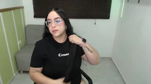 SOFIA online show from 11/25/25, 01:22