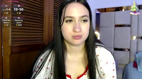 sofiaduque_26 online show from 12/29/24, 05:54