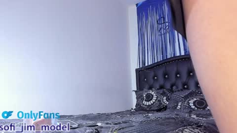 Sofia Jimenez online show from 12/17/24, 11:49