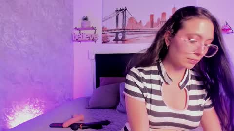 sofialujan_ online show from 03/24/26, 11:54