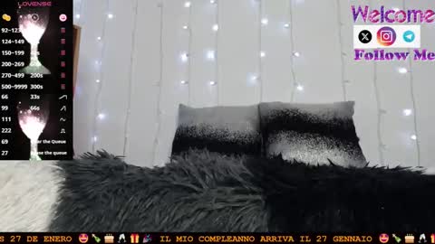 Sofia Madisson online show from 01/10/25, 07:21