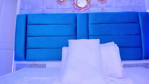 Sofia Miller  online show from 12/10/24, 11:32