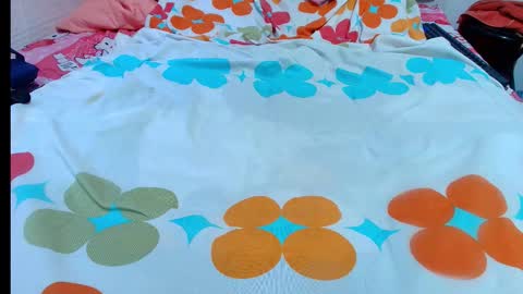 Sofiamillerrs online show from 11/18/25, 10:03