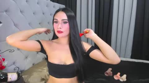 Snapshot of sofiamojic chatting on 07/06/26, 09:39 sofiamojic online show from 07/06/26, 09:39