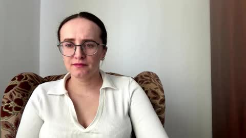 Sofia online show from 03/30/26, 01:23