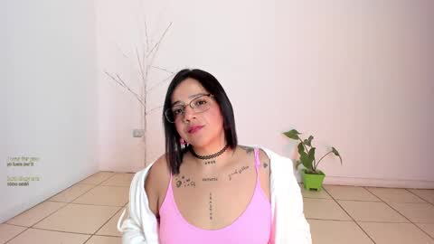 Snapshot of sofiaortizx chatting on 02/28/25, 12:32 sofiaortizx online show from 02/28/25, 12:32