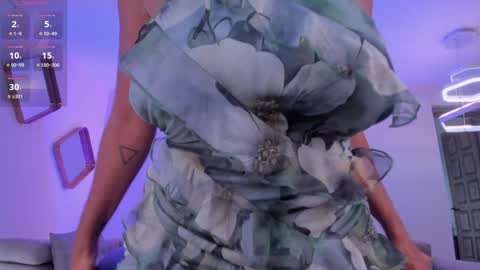 Sofia Reyes online show from 01/05/25, 06:35