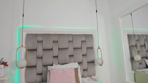 Sofia  online show from 12/13/24, 12:17