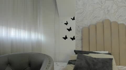 Sofia  online show from 12/15/24, 12:17