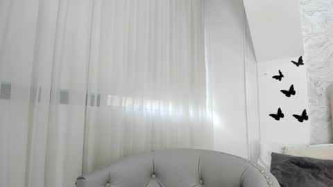 Sofia  online show from 12/26/24, 12:05