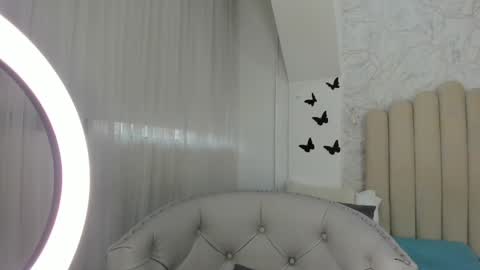 Sofia  online show from 01/04/25, 12:16