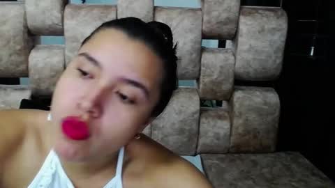 Snapshot of sofiarossee chatting on 01/06/25, 11:51 Sofia online show from 01/06/25, 11:51