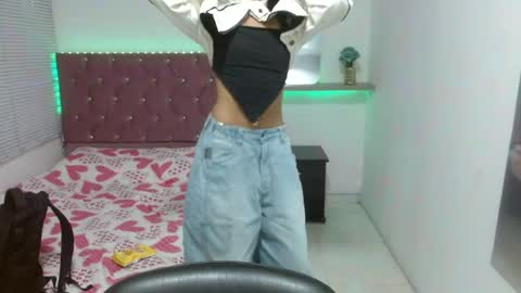 Snapshot of sofiasexygirl69 chatting on 07/13/26, 01:36 sofiasexygirl69 online show from 07/13/26, 01:36