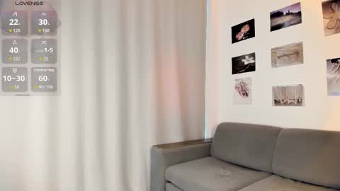 Sofia online show from 10/07/25, 03:04