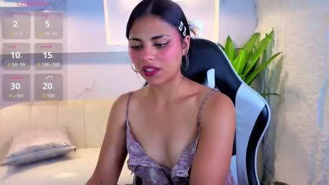 Sofia online show from 06/11/26, 12:32