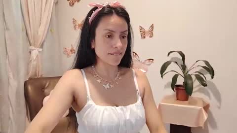 Sofi Bella online show from 10/26/25, 02:56