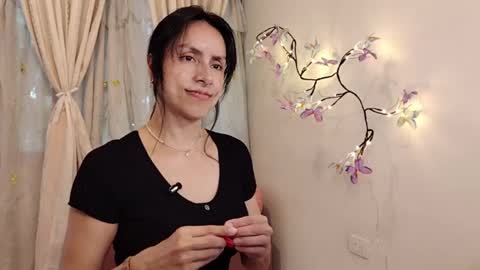 Sofi Bella online show from 05/14/26, 07:20