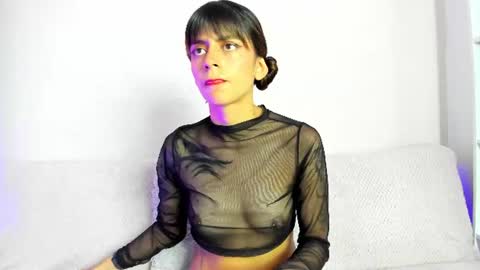 Sofia OF sofidioroficial      online show from 06/12/26, 06:18