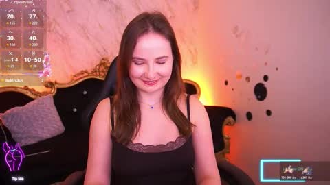 Snapshot of sofiebloom chatting on 03/24/26, 02:55 Sofie online show from 03/24/26, 02:55
