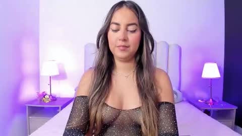 sofiebunnie online show from 09/22/25, 01:18