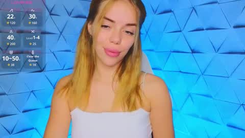 Sofie online show from 09/18/25, 03:41