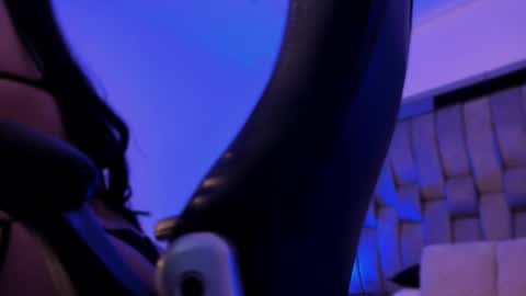  sofie  online show from 12/15/25, 07:07