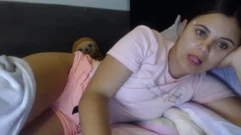 Snapshot of sofigarcia17 chatting on 01/25/25, 03:09 sofi online show from 01/25/25, 03:09
