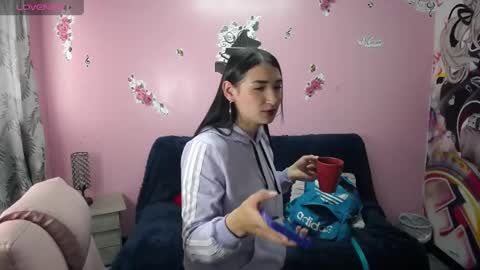sofii_cute01 online show from 01/27/25, 12:26