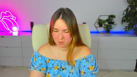 sofii_darling online show from 02/01/26, 05:00