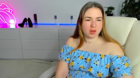 sofii_darling online show from 02/27/26, 05:46