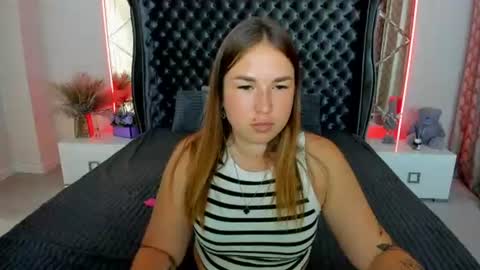 sofii_darling online show from 07/22/26, 04:43